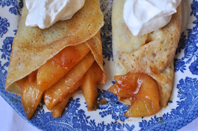 cinnamon apple crepes